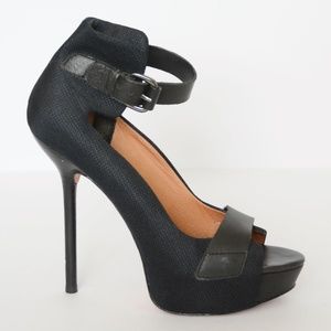 Chap Platform Sandals